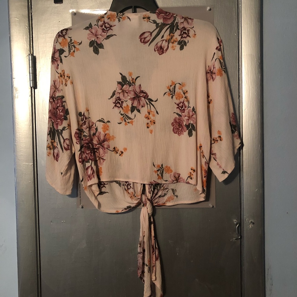 Vici floral kimono tie top - Picture 6 of 6